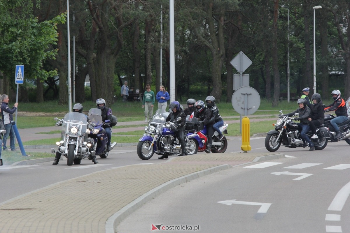 Motoserce 2025 - parada motocykli ulicami Ostrołęki [24.05.2025] - zdjęcie #128 - eOstroleka.pl