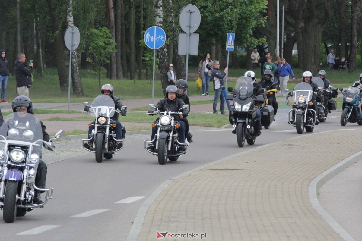 Motoserce 2025 - parada motocykli ulicami Ostrołęki [24.05.2025] - zdjęcie #118 - eOstroleka.pl