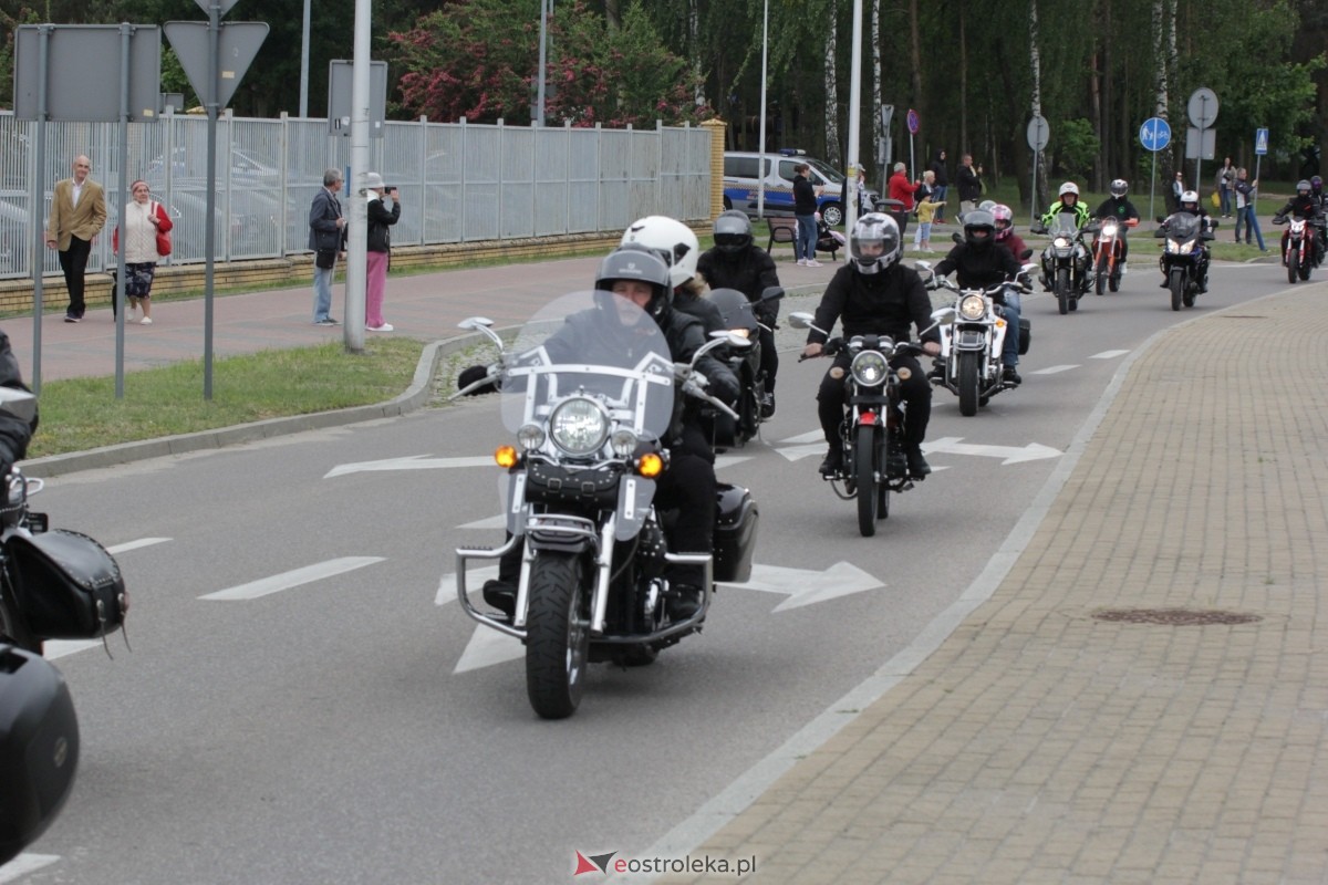 Motoserce 2025 - parada motocykli ulicami Ostrołęki [24.05.2025] - zdjęcie #108 - eOstroleka.pl