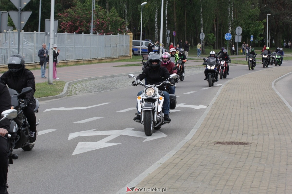 Motoserce 2025 - parada motocykli ulicami Ostrołęki [24.05.2025] - zdjęcie #106 - eOstroleka.pl