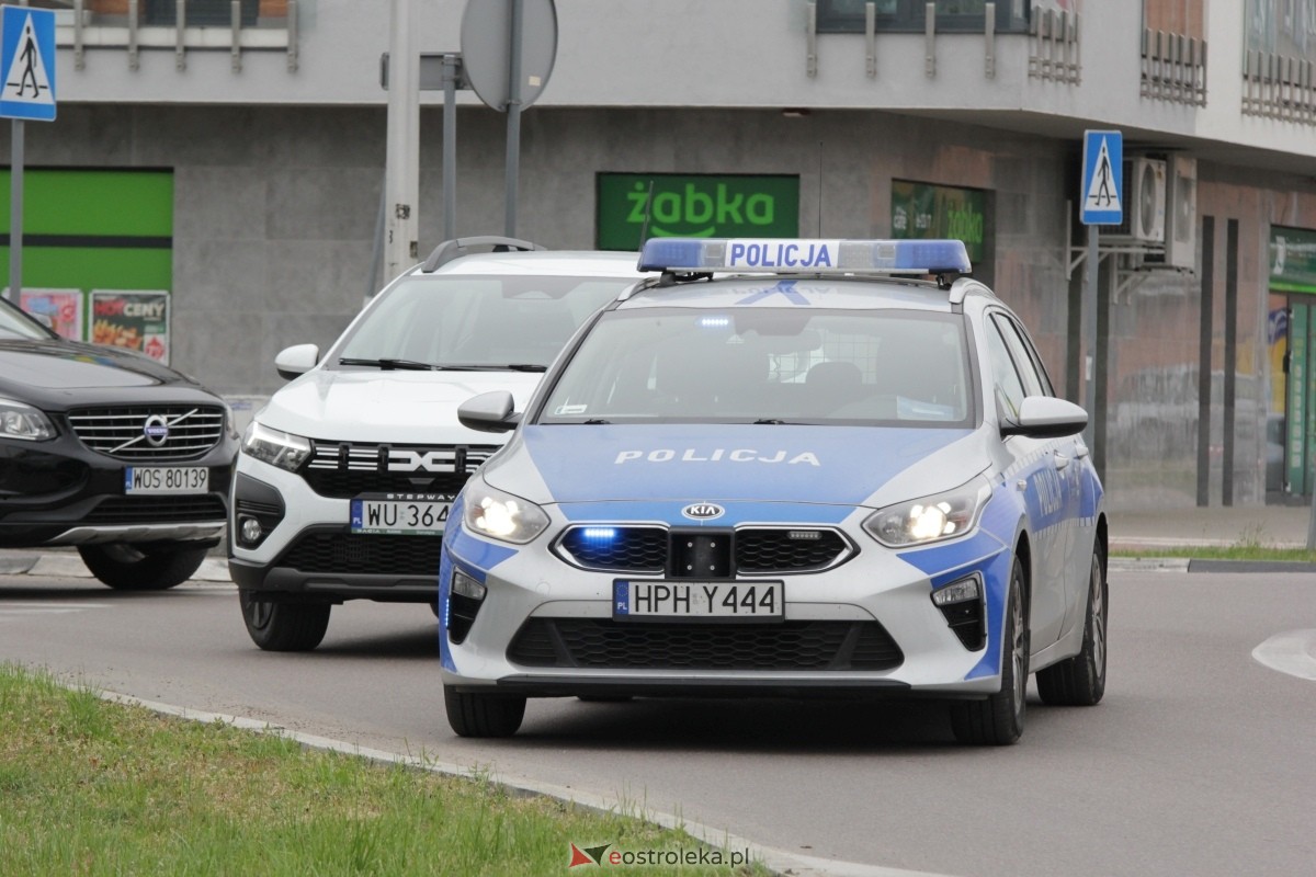 Motoserce 2025 - parada motocykli ulicami Ostrołęki [24.05.2025] - zdjęcie #102 - eOstroleka.pl