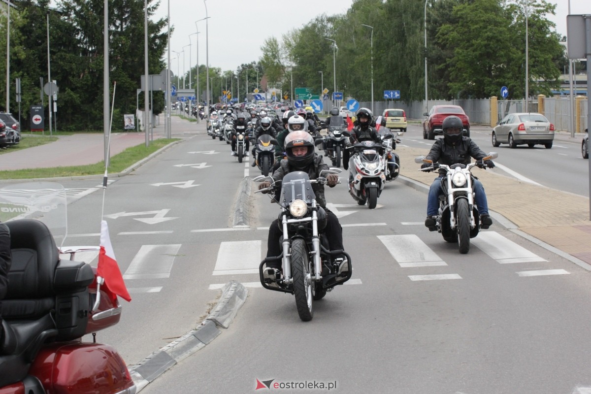 Motoserce 2025 - parada motocykli ulicami Ostrołęki [24.05.2025] - zdjęcie #77 - eOstroleka.pl