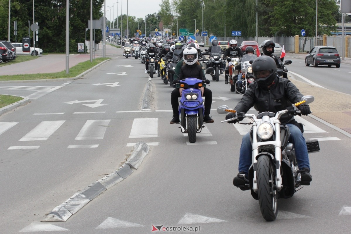 Motoserce 2025 - parada motocykli ulicami Ostrołęki [24.05.2025] - zdjęcie #76 - eOstroleka.pl
