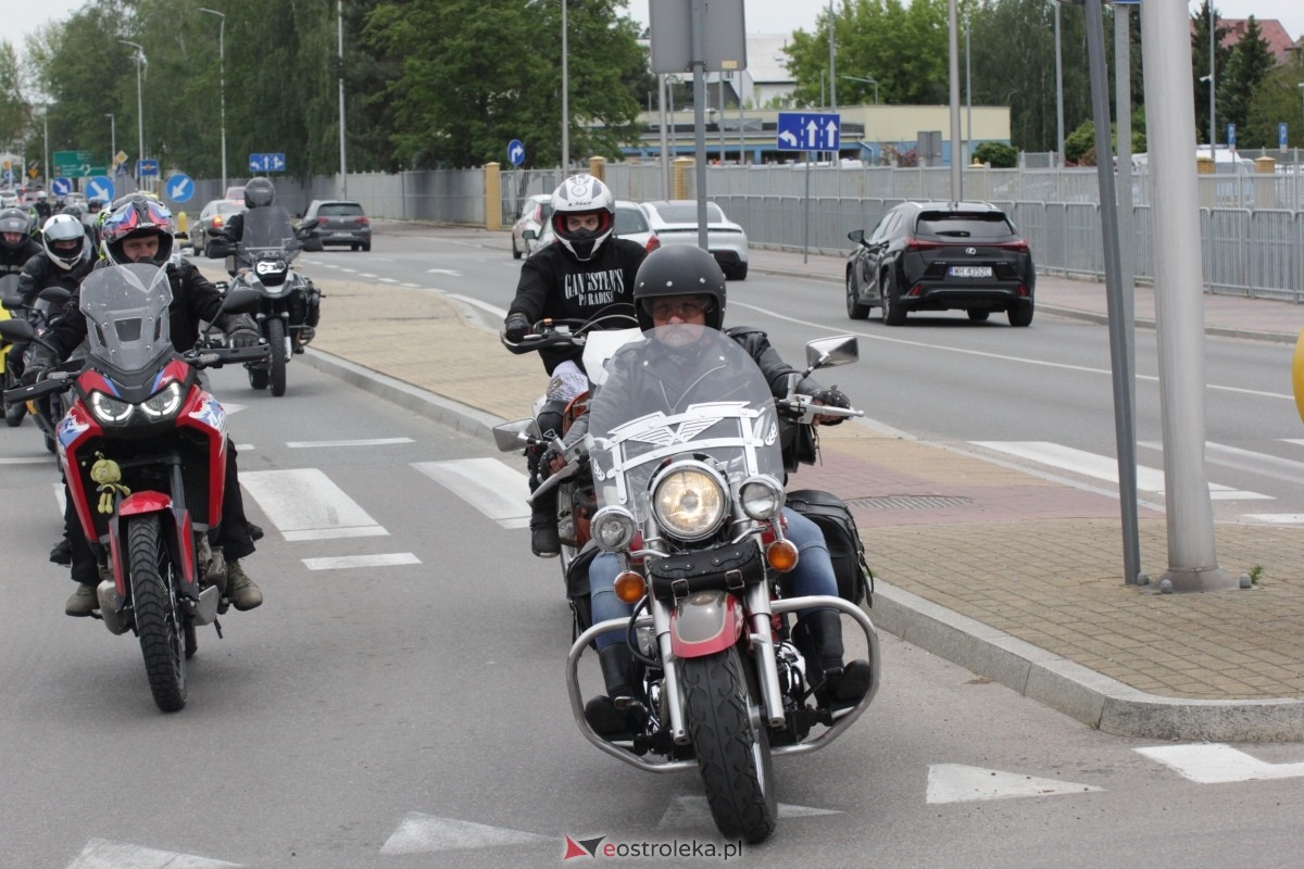 Motoserce 2025 - parada motocykli ulicami Ostrołęki [24.05.2025] - zdjęcie #72 - eOstroleka.pl