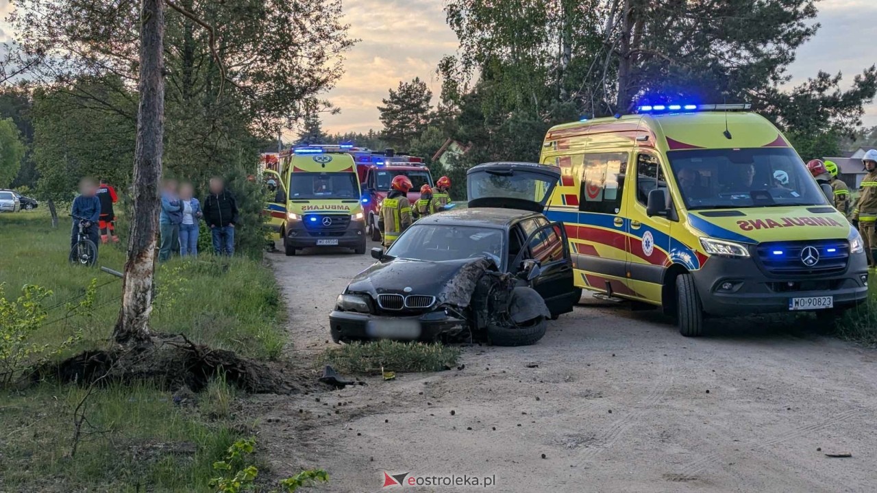 Wypadek w Siemnosze [25.05.2025] - zdjęcie #1 - eOstroleka.pl