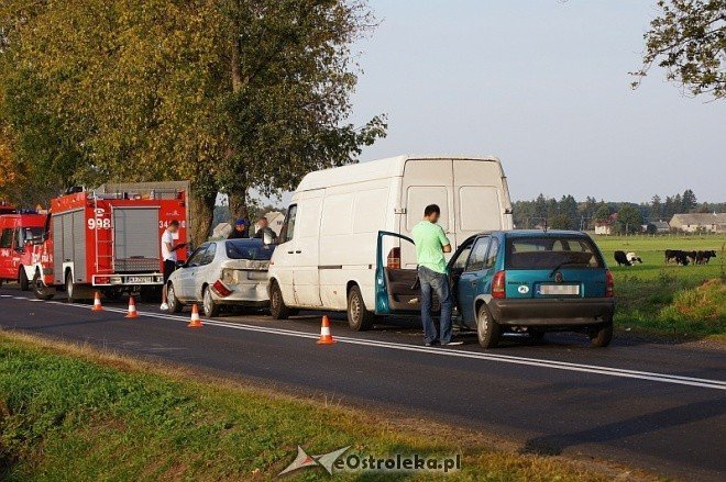 Kolizja czterech aut pod Kadzidłem (26.09.2011) - zdjęcie #4 - eOstroleka.pl