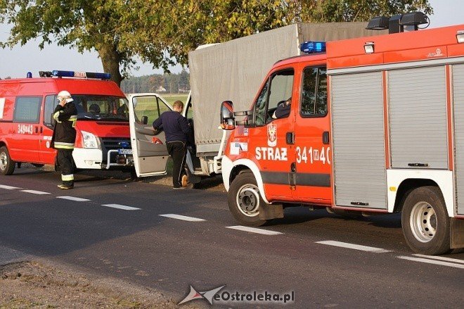 Kolizja czterech aut pod Kadzidłem (26.09.2011) - zdjęcie #5 - eOstroleka.pl