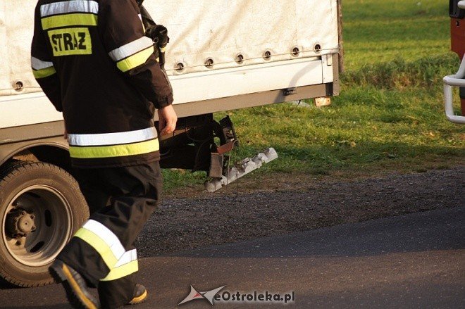 Kolizja czterech aut pod Kadzidłem (26.09.2011) - zdjęcie #4 - eOstroleka.pl