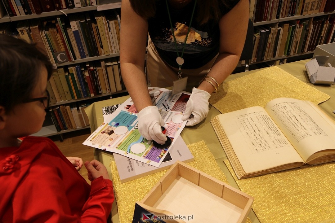 Złota Noc Muzeów w Ostrołęce „Łap skarb w jubileusz! [25.05.2025] - zdjęcie #21 - eOstroleka.pl