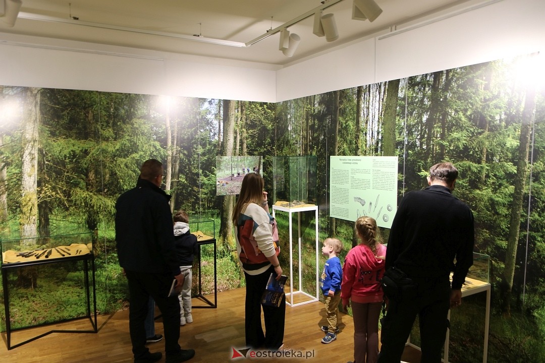 Złota Noc Muzeów w Ostrołęce „Łap skarb w jubileusz! [25.05.2025] - zdjęcie #12 - eOstroleka.pl