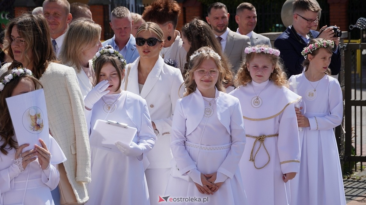 I Komunia Parafii pw. NMP Królowej Rodzin w Ostrołęce [25.05.2025] - zdjęcie #69 - eOstroleka.pl
