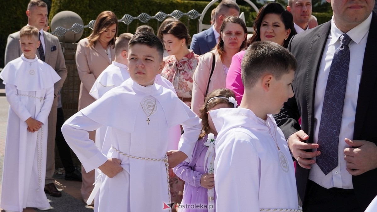 I Komunia Parafii pw. NMP Królowej Rodzin w Ostrołęce [25.05.2025] - zdjęcie #64 - eOstroleka.pl