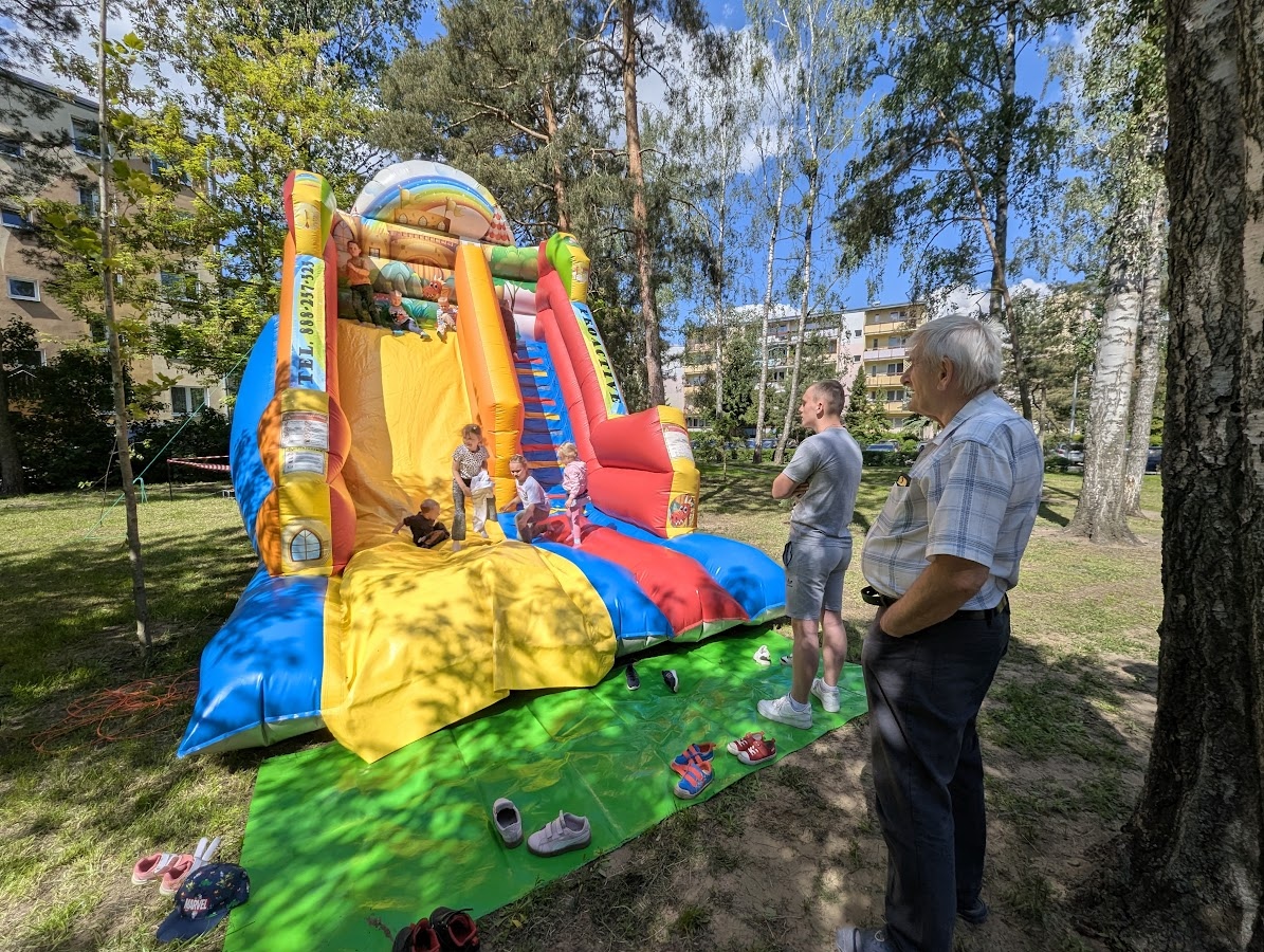 Festyn Sąsiedzkie spotkania osiedlowe [25.05.2025] - zdjęcie #32 - eOstroleka.pl