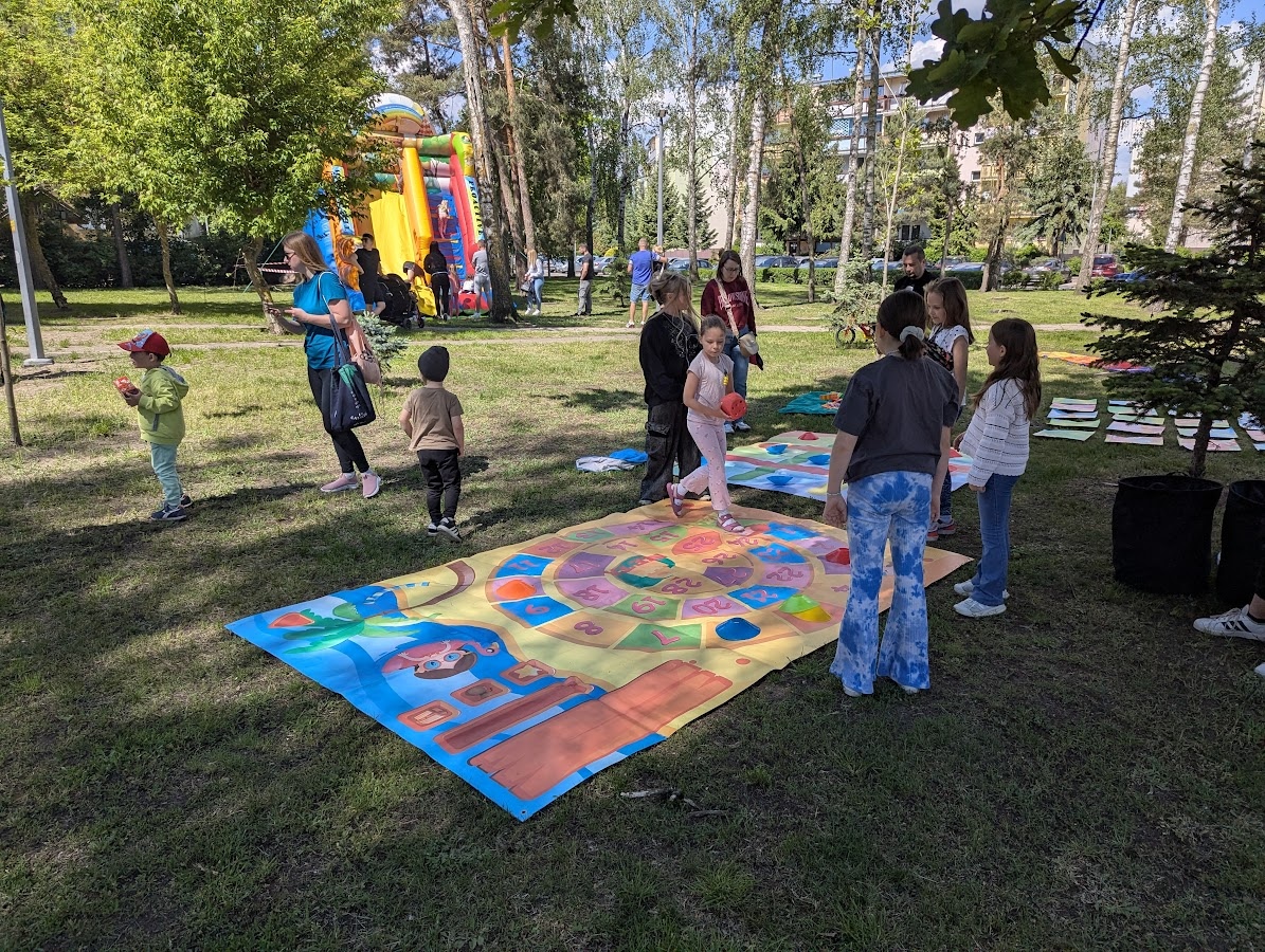 Festyn Sąsiedzkie spotkania osiedlowe [25.05.2025] - zdjęcie #17 - eOstroleka.pl