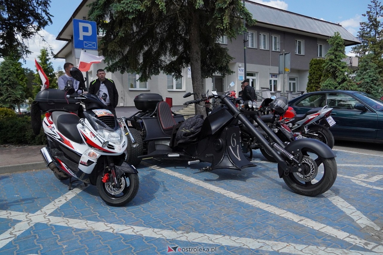Motoryzacyjny Piknik Rodzinny w Kadzidle [25.05.2025] - zdjęcie #1 - eOstroleka.pl