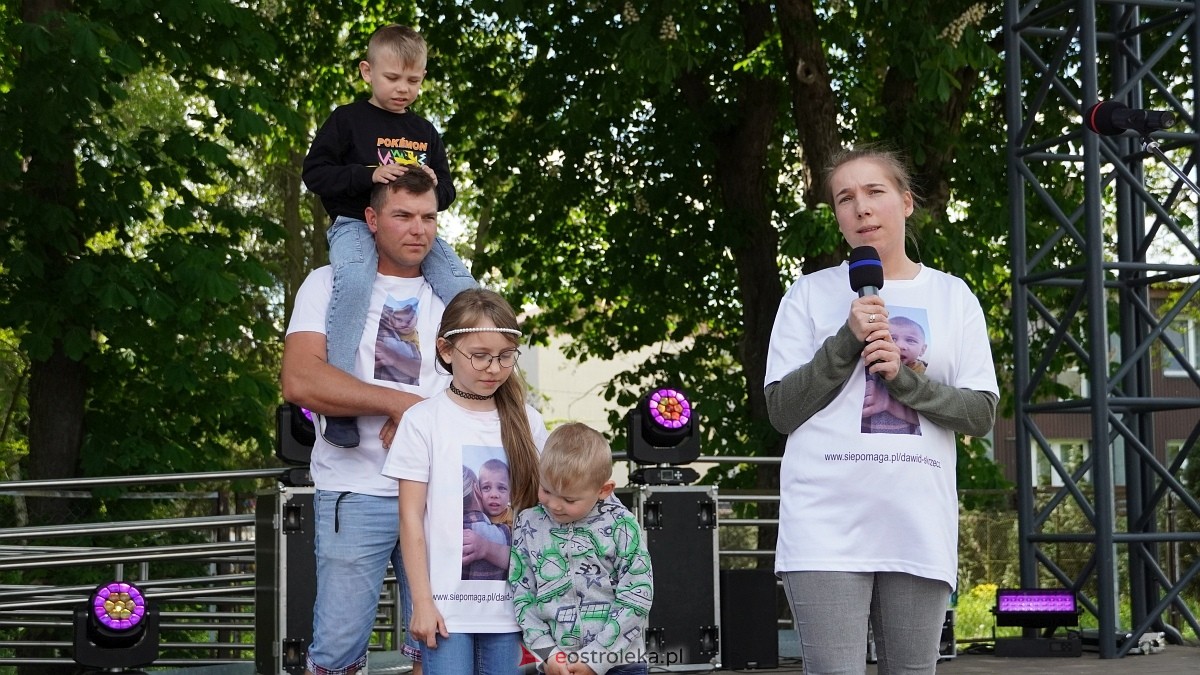 Festyn Charytatywny na osiedlu Stacja [25.05.2025] - zdjęcie #117 - eOstroleka.pl