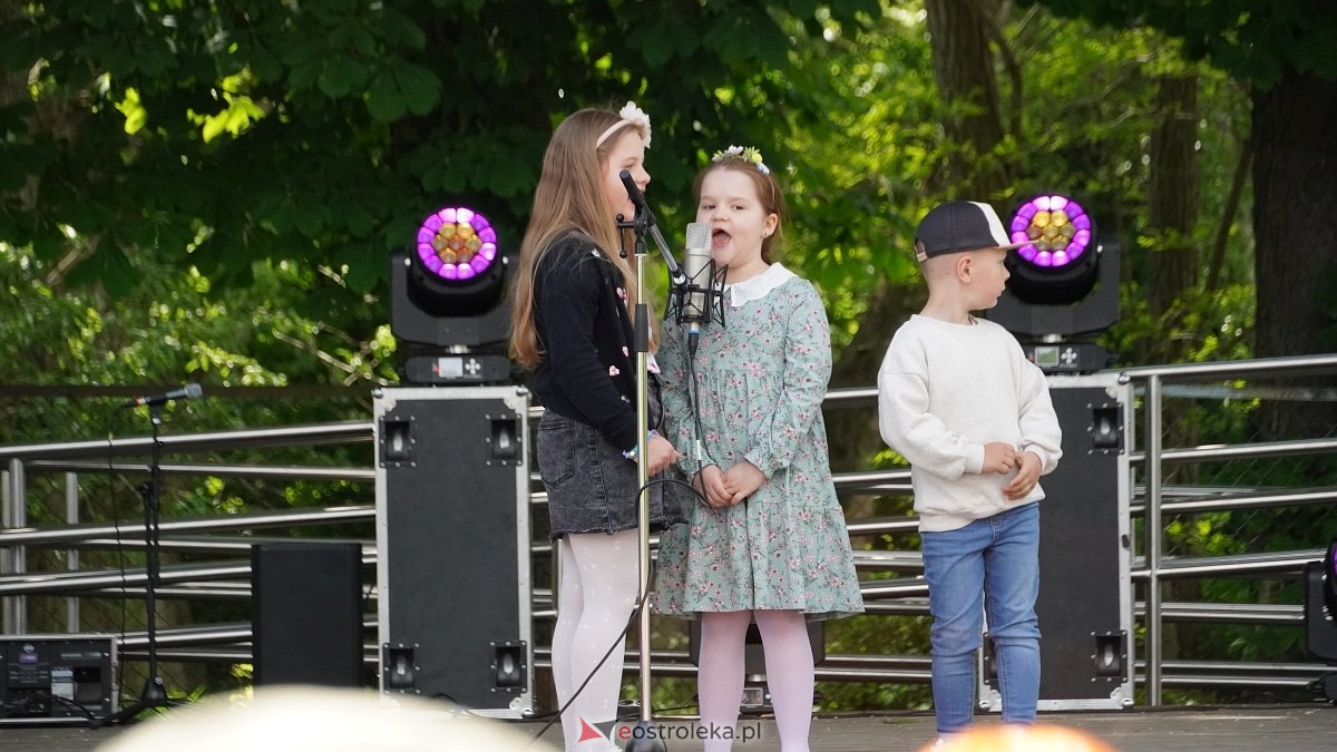 Festyn Charytatywny na osiedlu Stacja [25.05.2025] - zdjęcie #81 - eOstroleka.pl