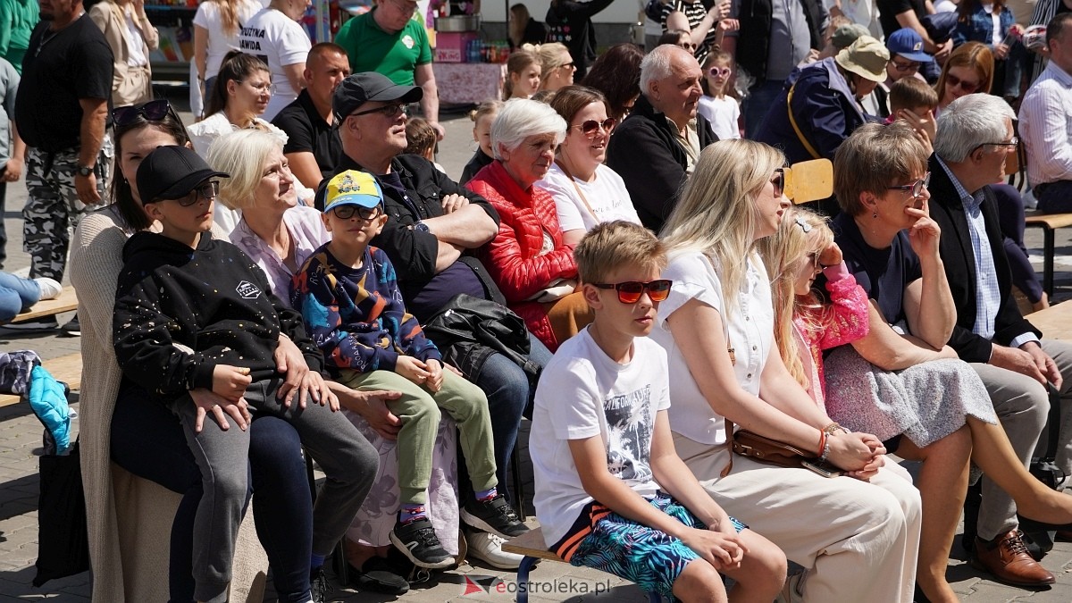 Festyn Charytatywny na osiedlu Stacja [25.05.2025] - zdjęcie #70 - eOstroleka.pl