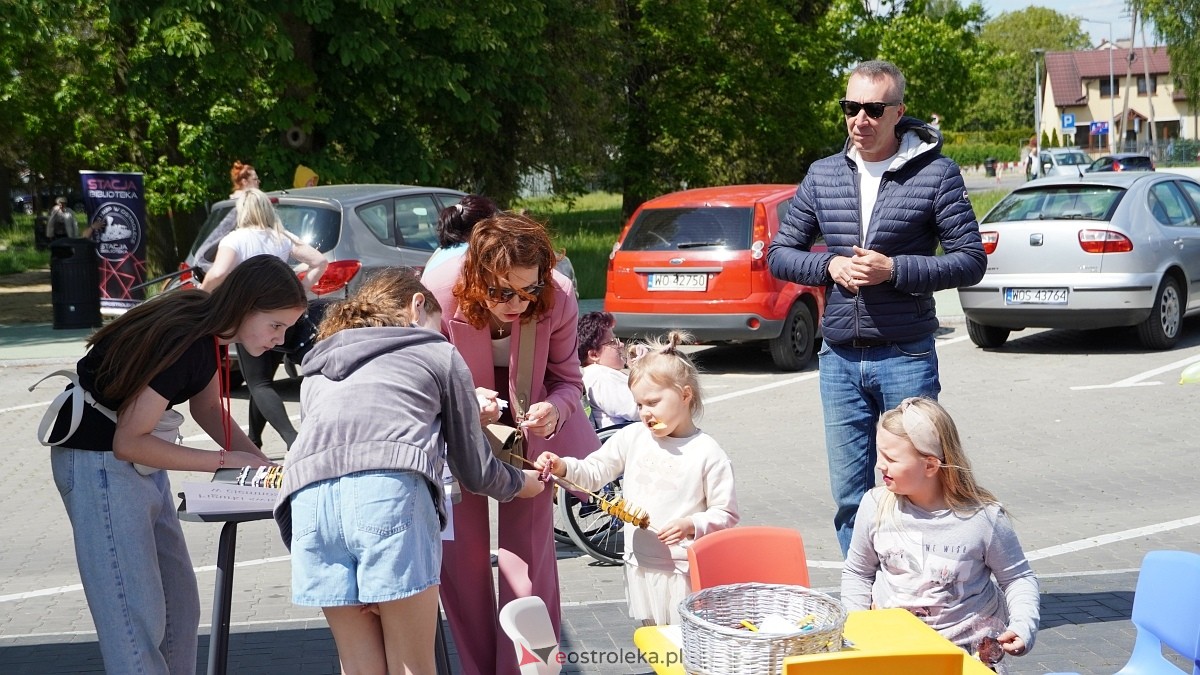 Festyn Charytatywny na osiedlu Stacja [25.05.2025] - zdjęcie #59 - eOstroleka.pl