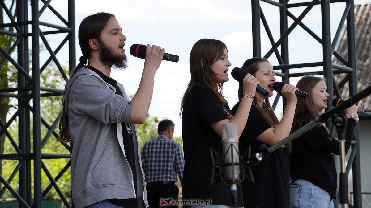 Festyn Charytatywny na osiedlu Stacja [25.05.2025] - zdjęcie #37 - eOstroleka.pl