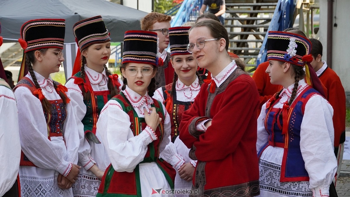 Festyn Charytatywny na osiedlu Stacja [25.05.2025] - zdjęcie #35 - eOstroleka.pl