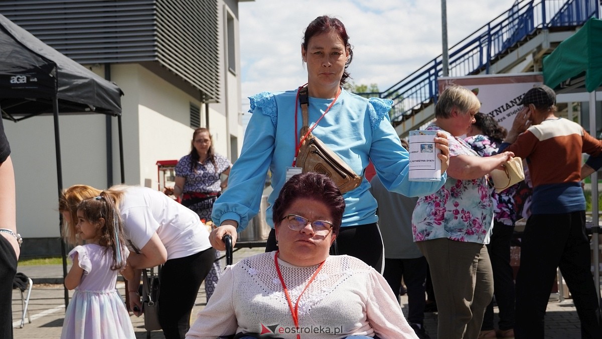 Festyn Charytatywny na osiedlu Stacja [25.05.2025] - zdjęcie #32 - eOstroleka.pl