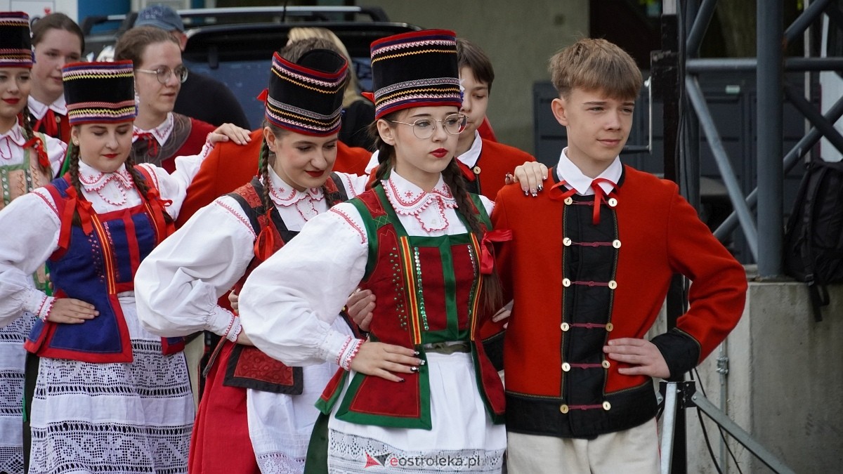 Festyn Charytatywny na osiedlu Stacja [25.05.2025] - zdjęcie #30 - eOstroleka.pl