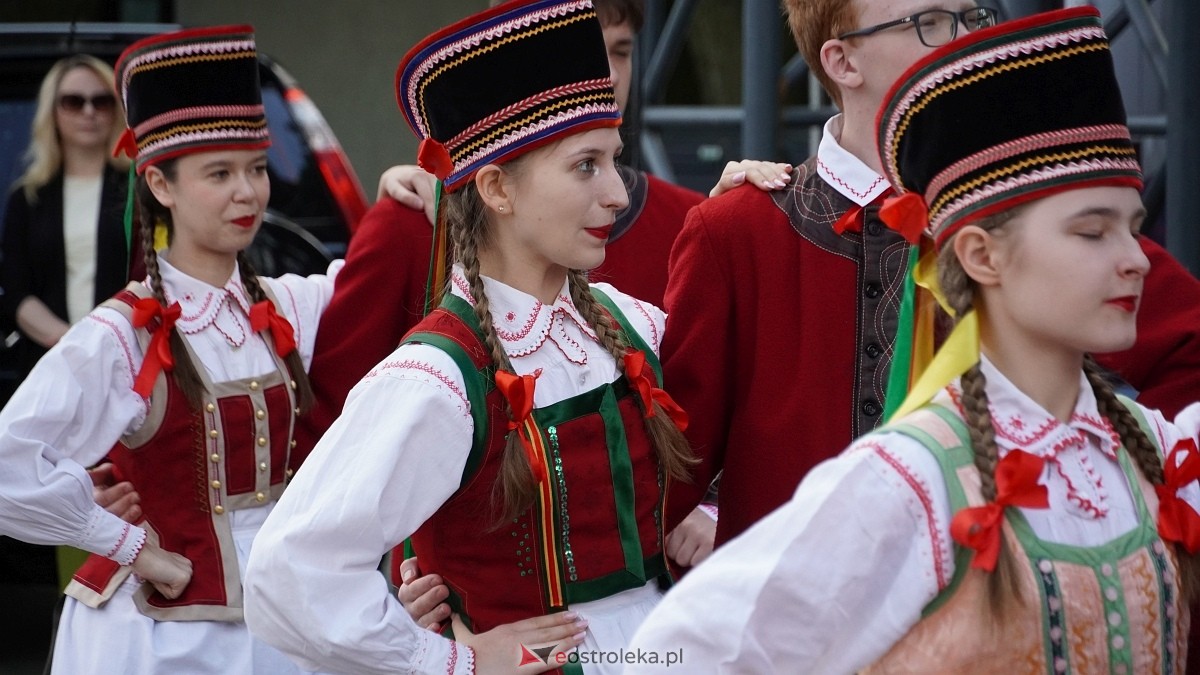 Festyn Charytatywny na osiedlu Stacja [25.05.2025] - zdjęcie #29 - eOstroleka.pl