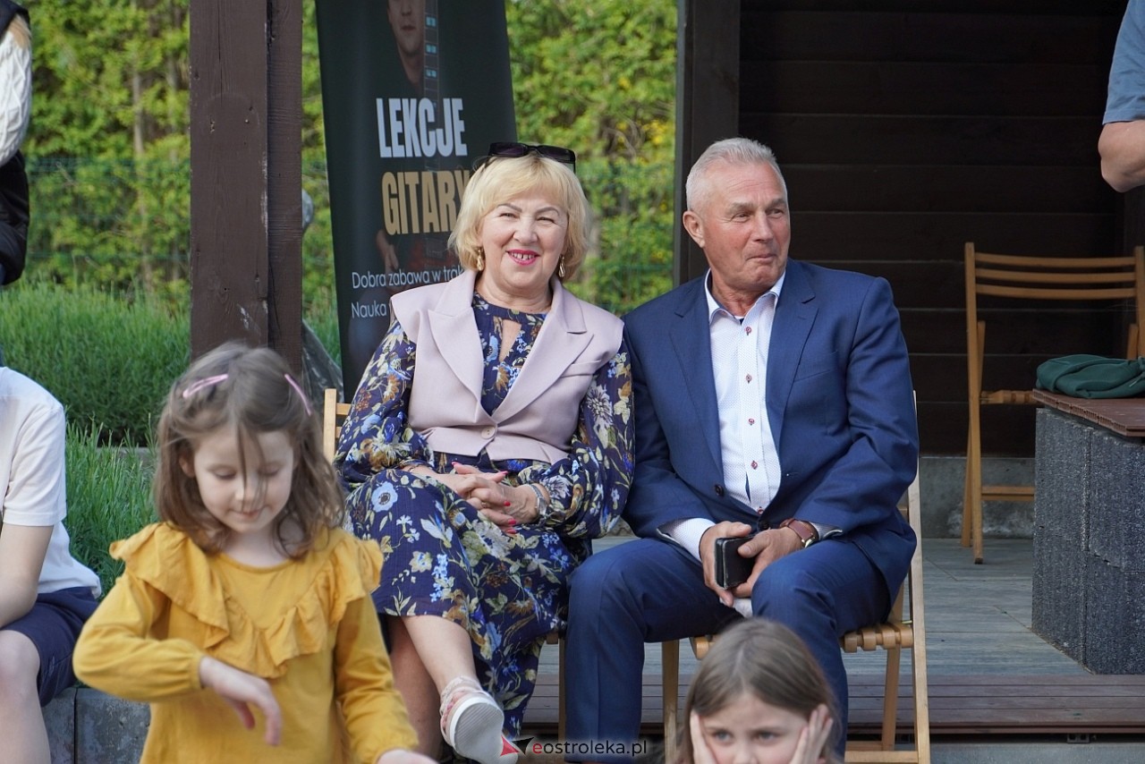 Motoryzacyjny Piknik Rodzinny w Kadzidle „Kurpie jeżdżą nisko!: MadStone [25.05.2025] - zdjęcie #46 - eOstroleka.pl