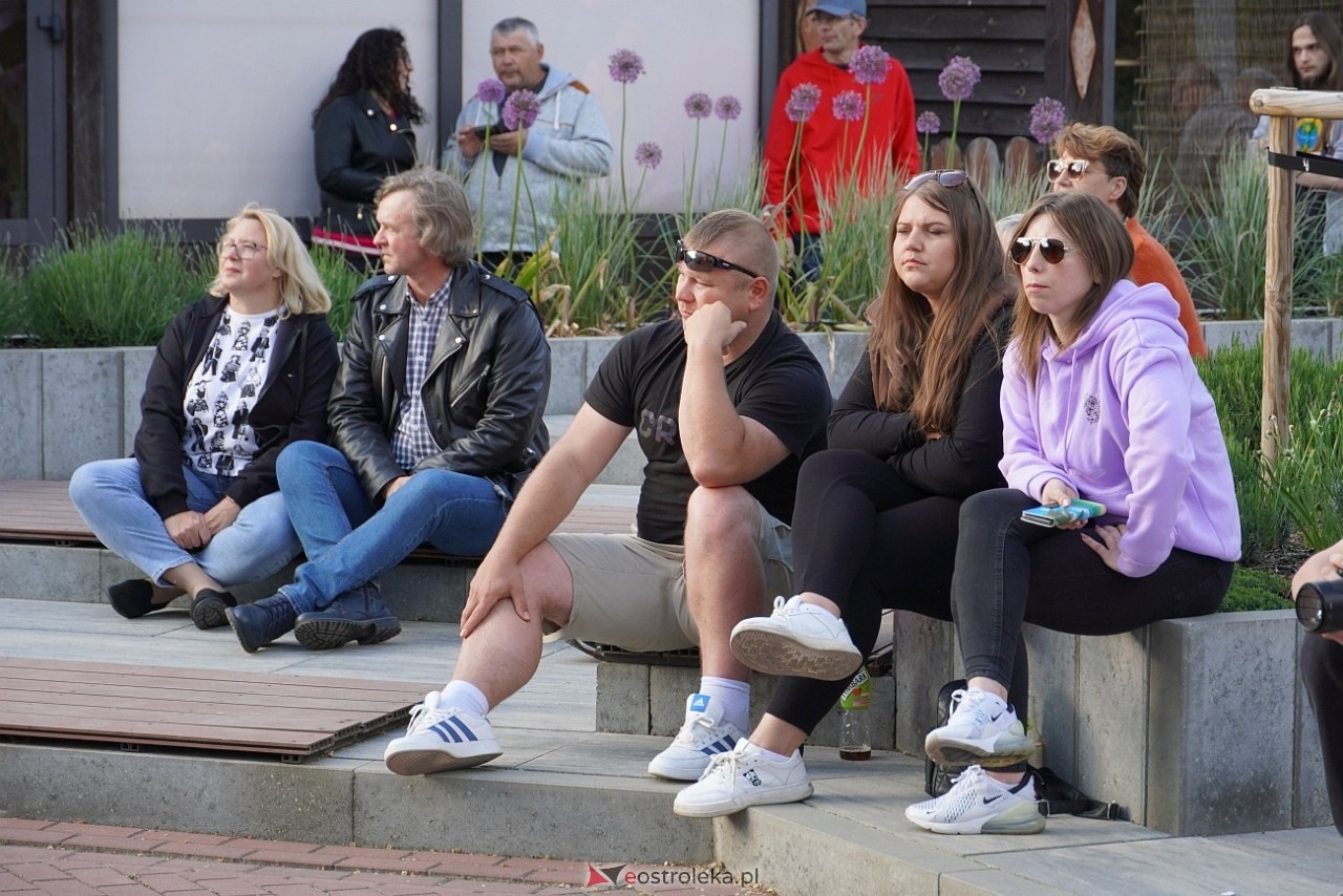 Motoryzacyjny Piknik Rodzinny w Kadzidle „Kurpie jeżdżą nisko!: MadStone [25.05.2025] - zdjęcie #39 - eOstroleka.pl