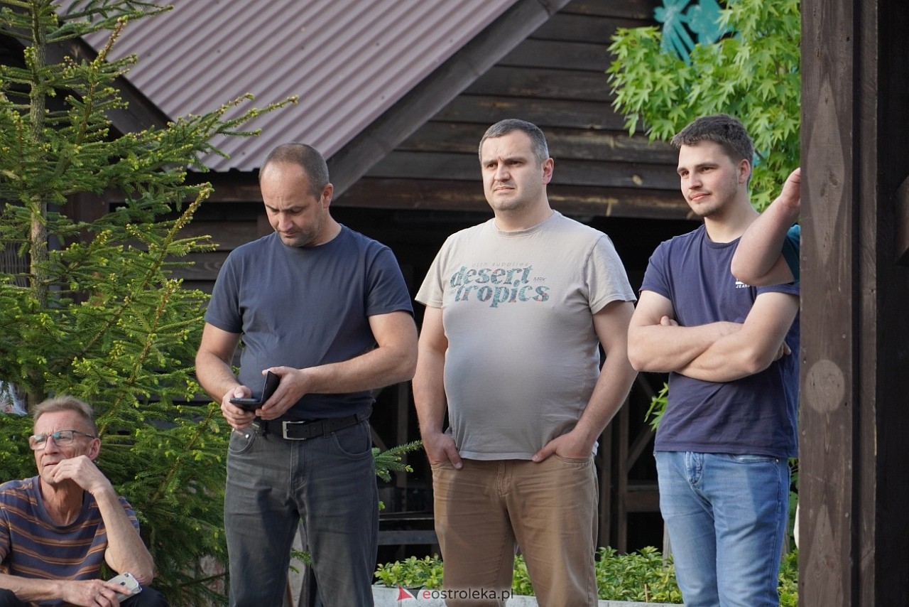 Motoryzacyjny Piknik Rodzinny w Kadzidle „Kurpie jeżdżą nisko!: MadStone [25.05.2025] - zdjęcie #31 - eOstroleka.pl