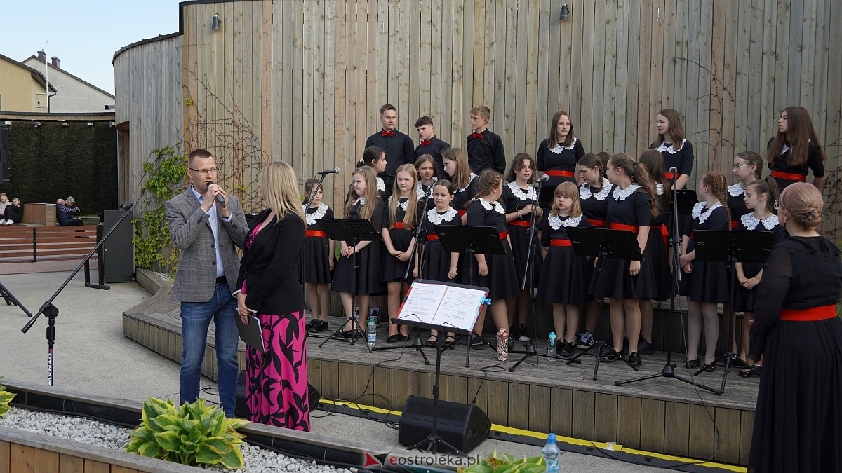 Muzyczne Lato w Tężni [25.05.2025] - zdjęcie #49 - eOstroleka.pl