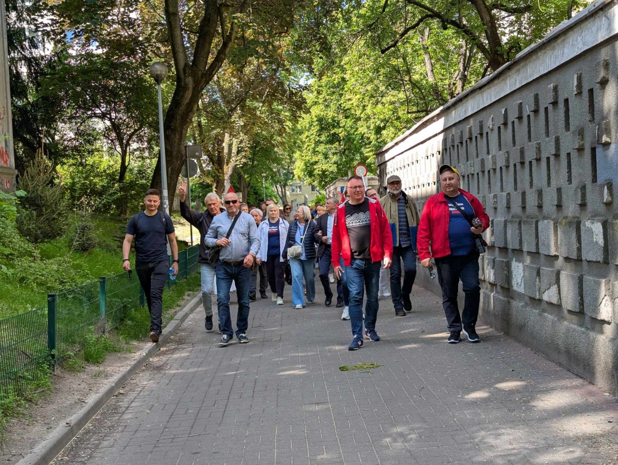 Marsz poparcia Rafała Trzaskowskiego w Warszawie [25.05.2025] - zdjęcie #1 - eOstroleka.pl