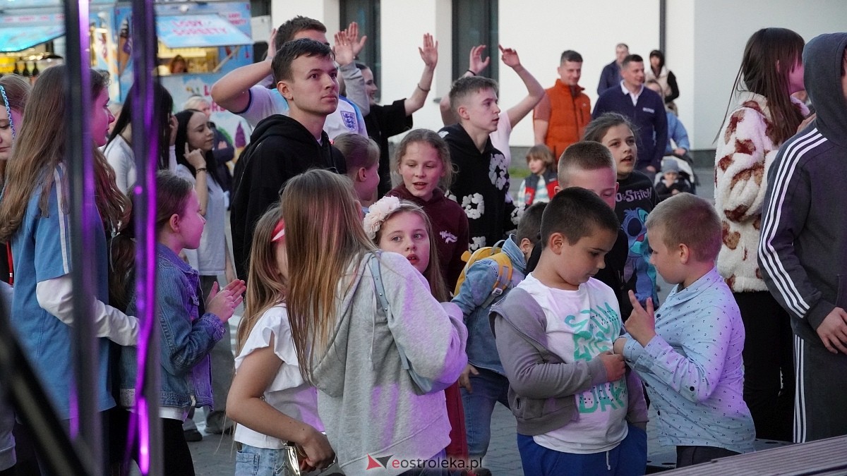 Pokaz ognia na festynie charytatywnym w Ostrołęce [25.05.2025] - zdjęcie #51 - eOstroleka.pl