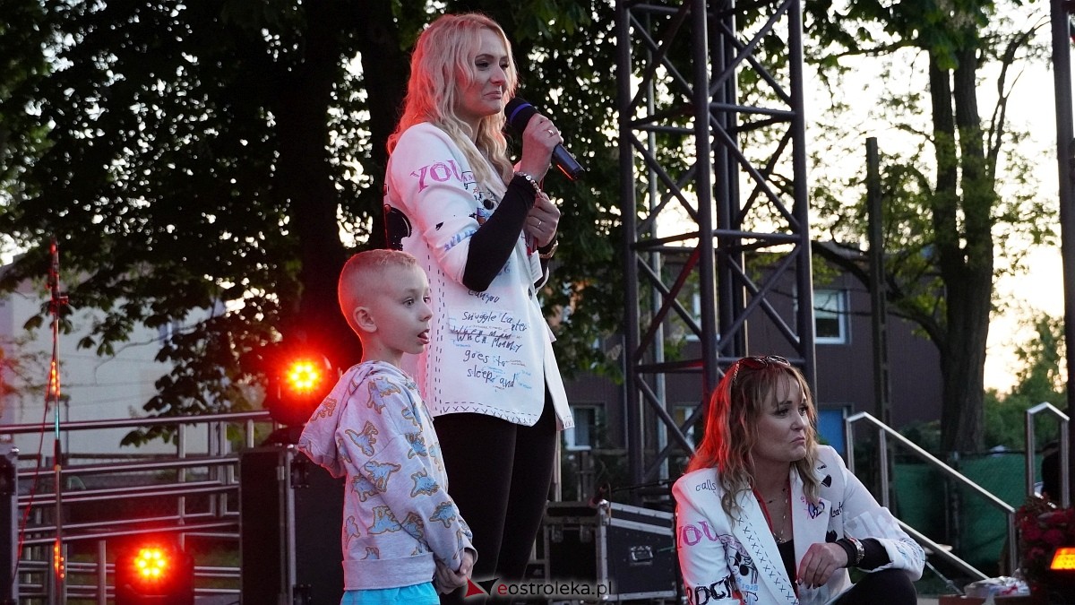 Pokaz ognia na festynie charytatywnym w Ostrołęce [25.05.2025] - zdjęcie #41 - eOstroleka.pl