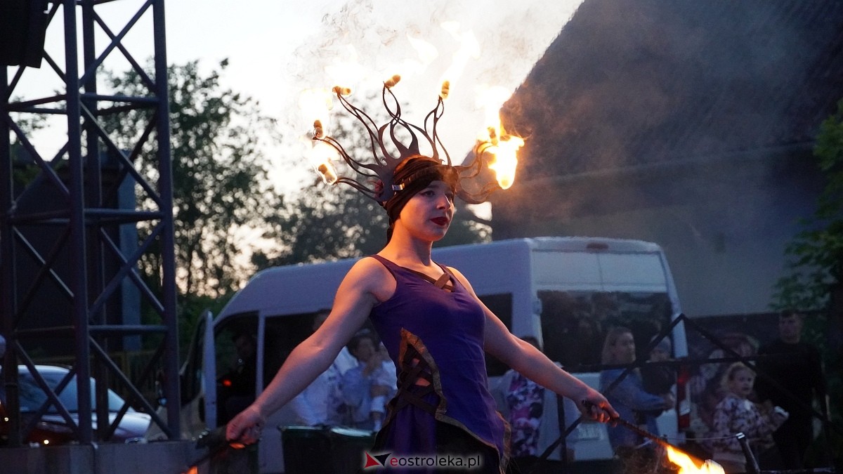 Pokaz ognia na festynie charytatywnym w Ostrołęce [25.05.2025] - zdjęcie #31 - eOstroleka.pl