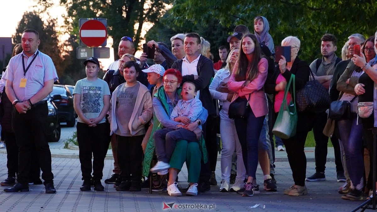 Pokaz ognia na festynie charytatywnym w Ostrołęce [25.05.2025] - zdjęcie #13 - eOstroleka.pl