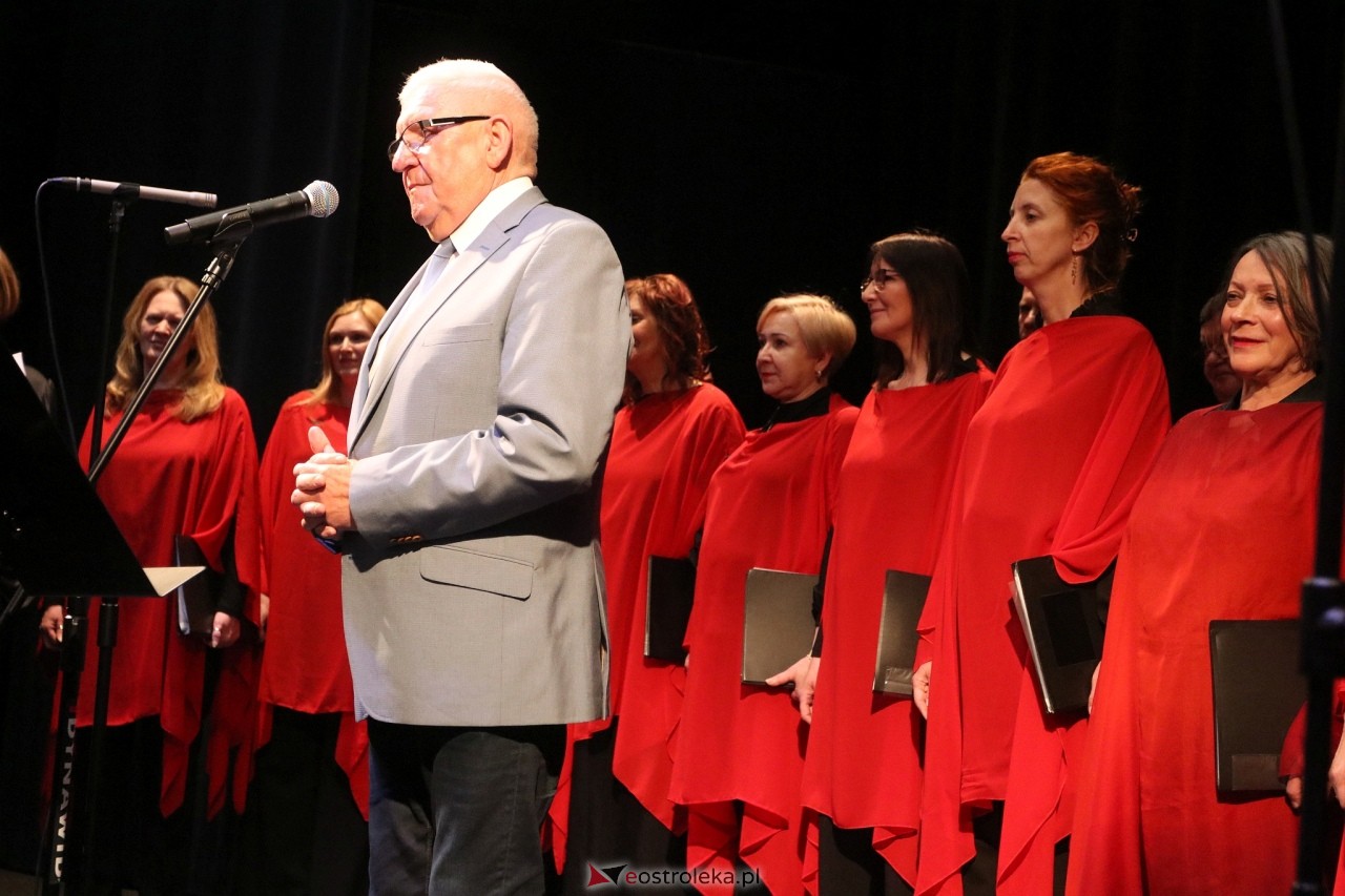 Koncert na Dzień Matki [26.05.2025] - zdjęcie #16 - eOstroleka.pl