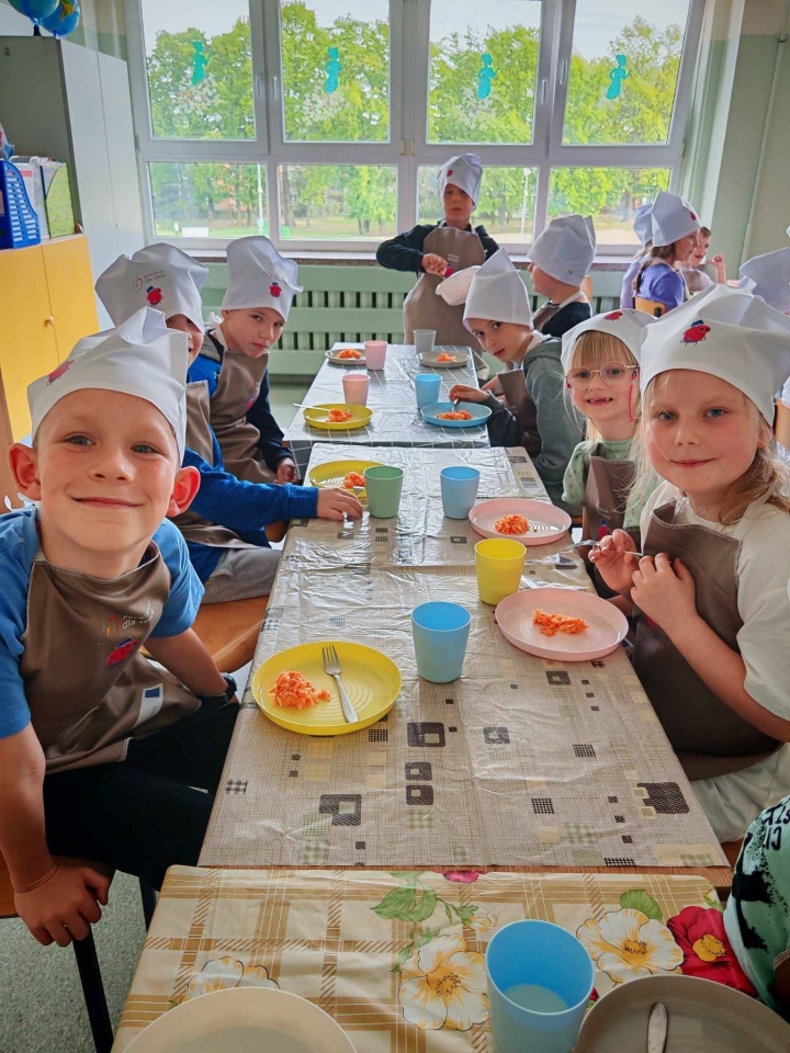 Warsztaty żywieniowe w Szkole Podstawowej nr 10 w Ostrołęce  - zdjęcie #40 - eOstroleka.pl