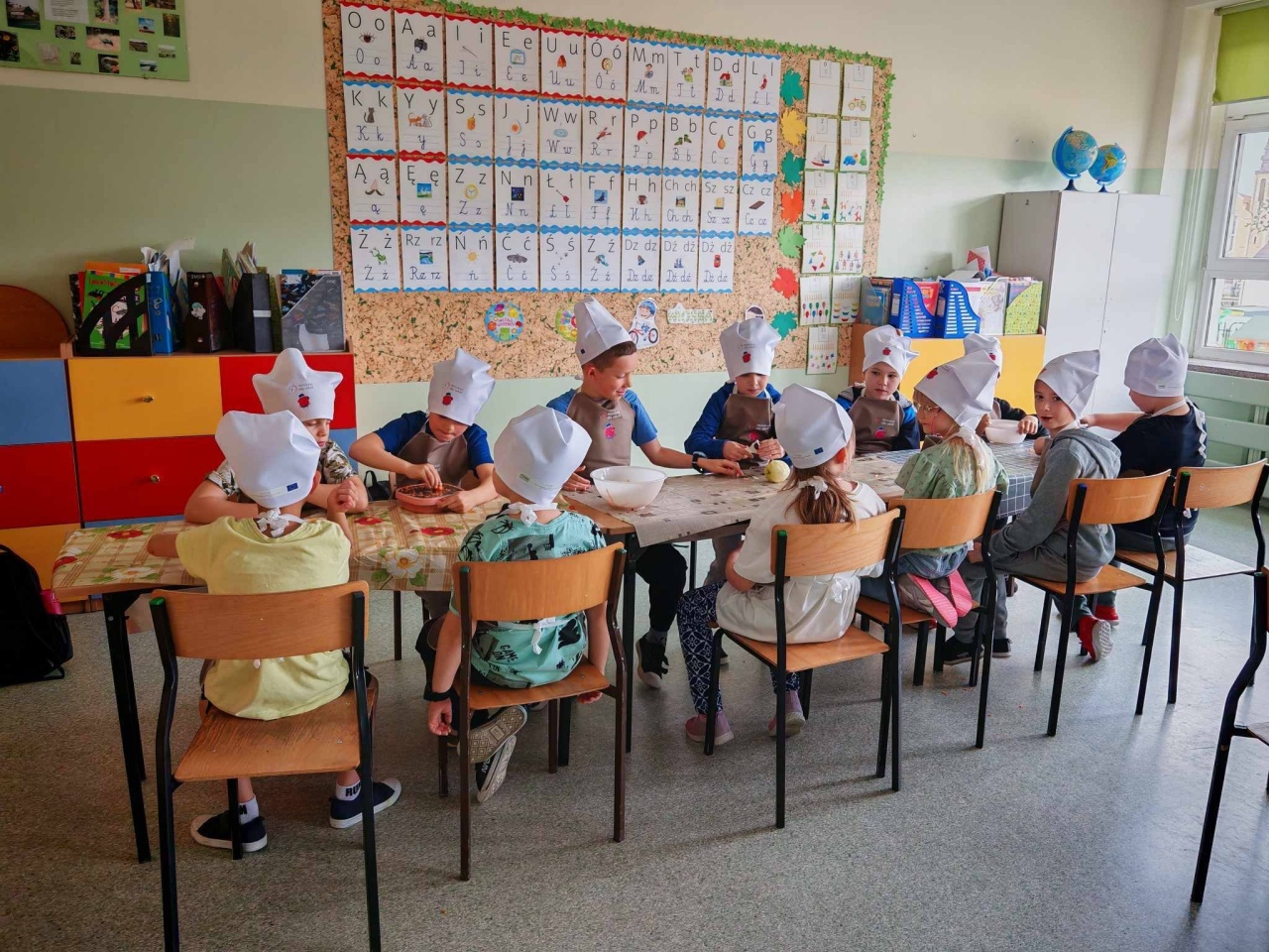 Warsztaty żywieniowe w Szkole Podstawowej nr 10 w Ostrołęce  - zdjęcie #30 - eOstroleka.pl