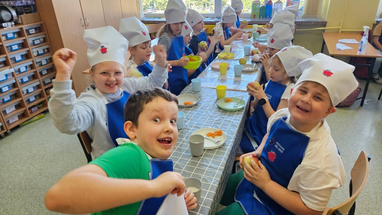 Warsztaty żywieniowe w Szkole Podstawowej nr 10 w Ostrołęce  - zdjęcie #20 - eOstroleka.pl