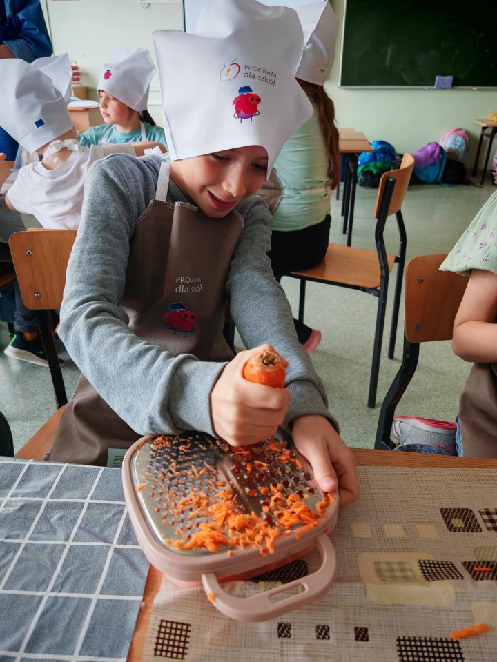 Warsztaty żywieniowe w Szkole Podstawowej nr 10 w Ostrołęce  - zdjęcie #7 - eOstroleka.pl