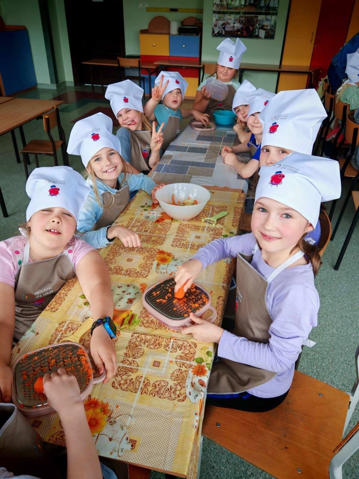 Warsztaty żywieniowe w Szkole Podstawowej nr 10 w Ostrołęce  - zdjęcie #2 - eOstroleka.pl