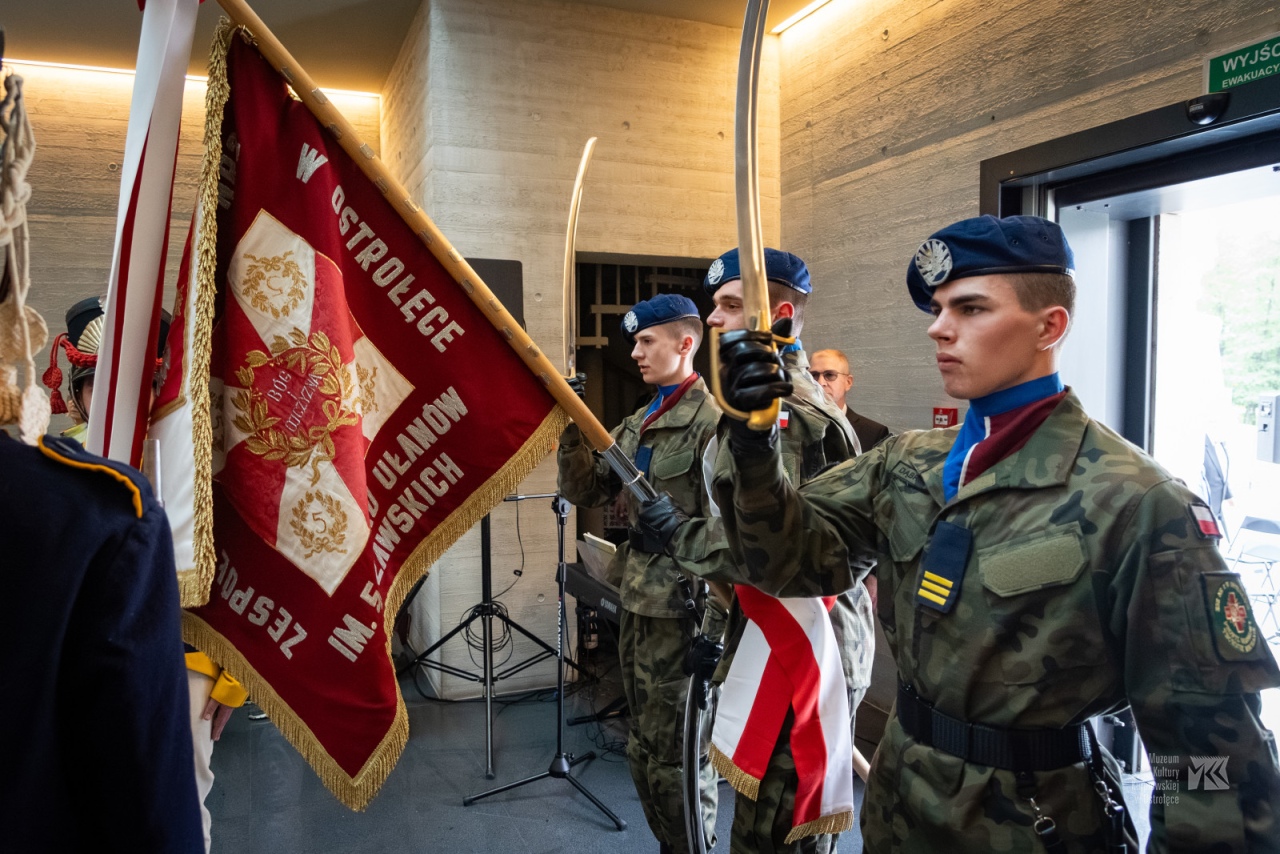 Dni Ostrołęki 2025 oficjalnie zakończone – uroczysta msza i wystawa w Mauzoleum [27.05.2025] - zdjęcie #8 - eOstroleka.pl