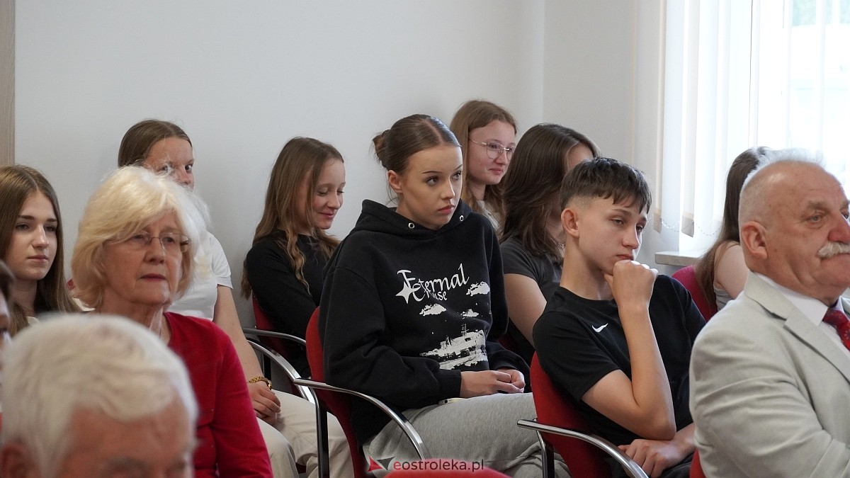  Dzień Samorządowca w Gminie Lelis i promocja monografii Dzieje Lelisa i okolic [27.05.2025] - zdjęcie #72 - eOstroleka.pl