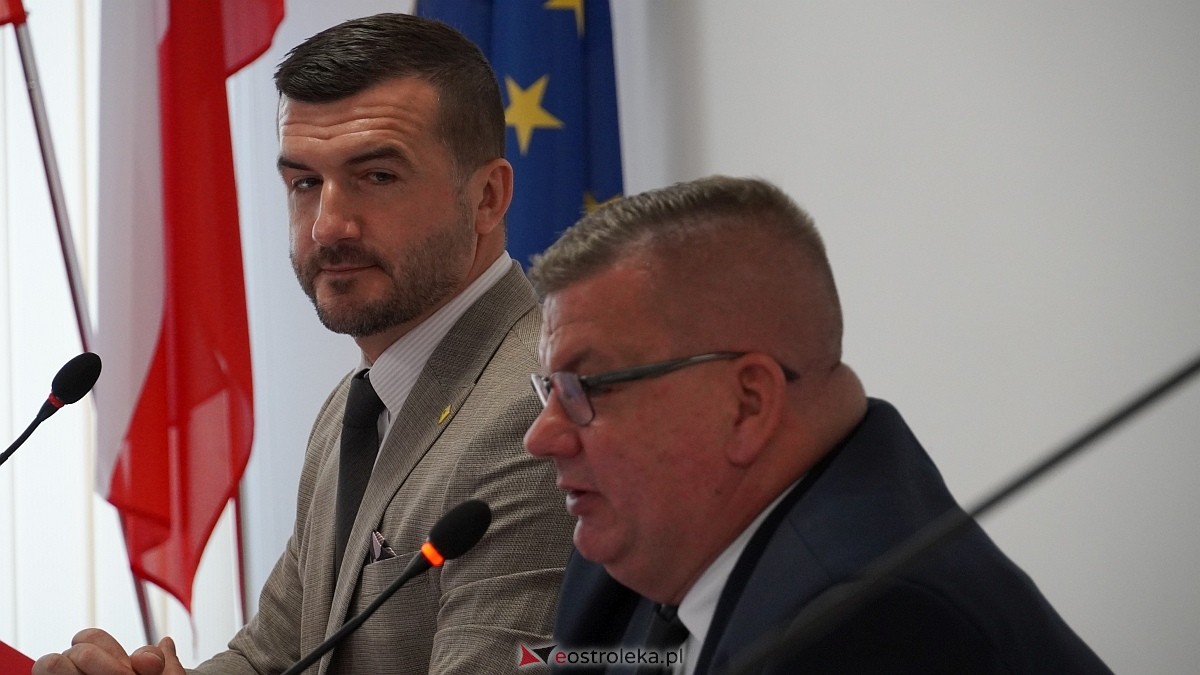  Dzień Samorządowca w Gminie Lelis i promocja monografii Dzieje Lelisa i okolic [27.05.2025] - zdjęcie #63 - eOstroleka.pl