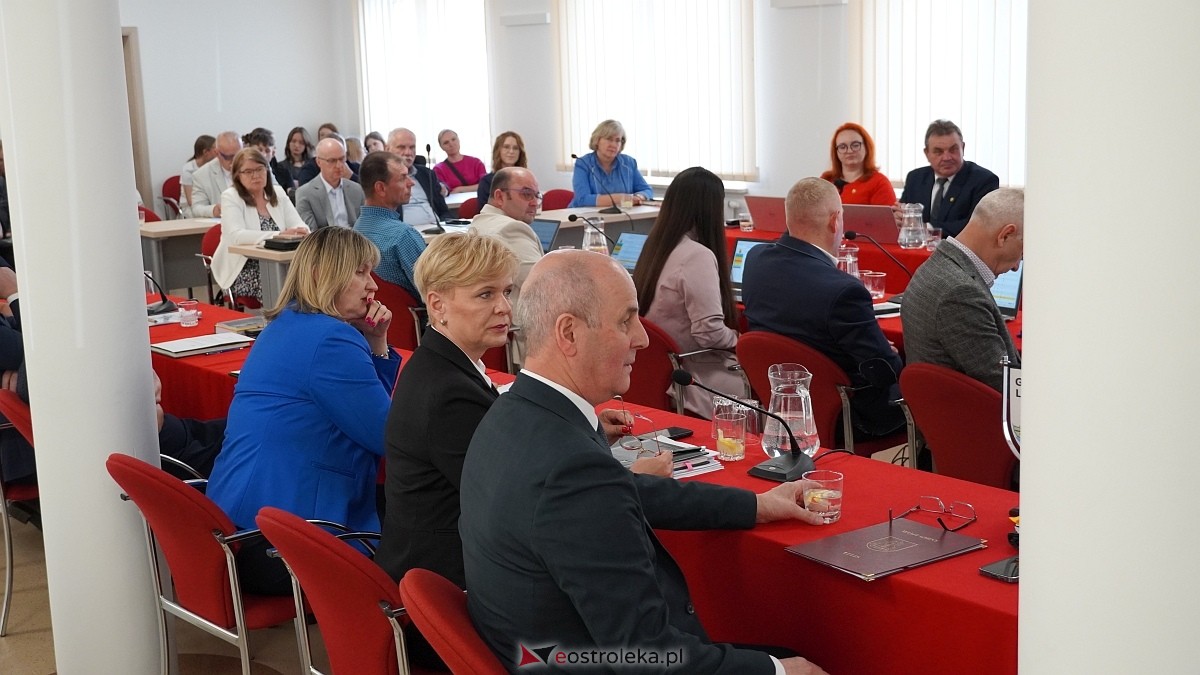  Dzień Samorządowca w Gminie Lelis i promocja monografii Dzieje Lelisa i okolic [27.05.2025] - zdjęcie #44 - eOstroleka.pl