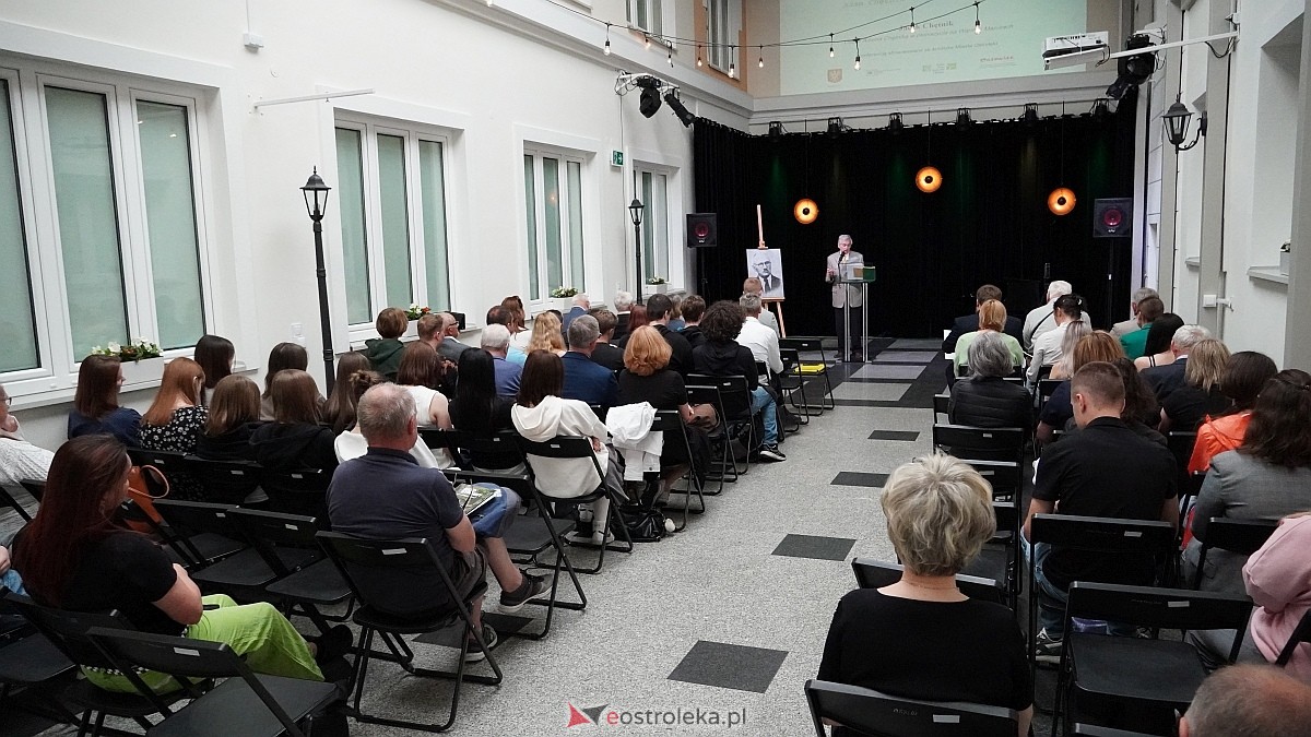 Konferencja Adam Chętnik – badacz pogranicza” w Muzeum Kultury Kurpiowskiej [28.05.2025] - zdjęcie #21 - eOstroleka.pl