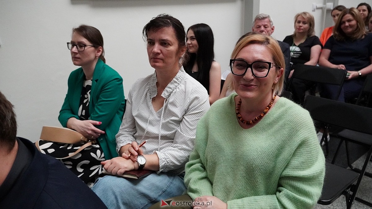 Konferencja Adam Chętnik – badacz pogranicza” w Muzeum Kultury Kurpiowskiej [28.05.2025] - zdjęcie #9 - eOstroleka.pl