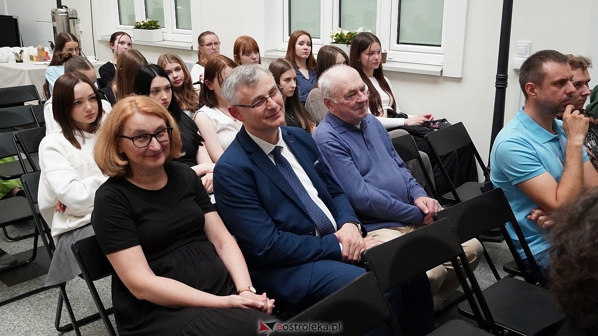 Konferencja Adam Chętnik – badacz pogranicza” w Muzeum Kultury Kurpiowskiej [28.05.2025] - zdjęcie #7 - eOstroleka.pl